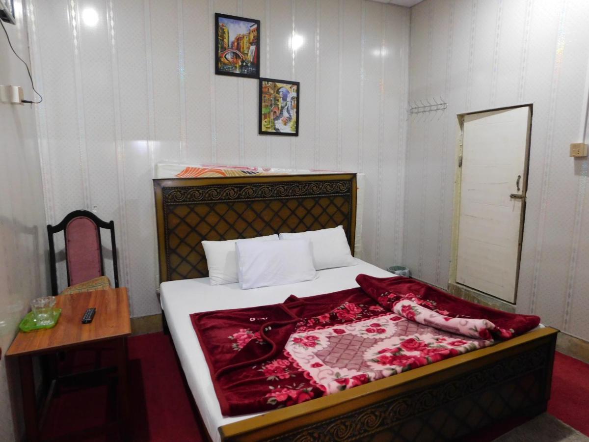 Rex Hotel Равалпинди Экстерьер фото